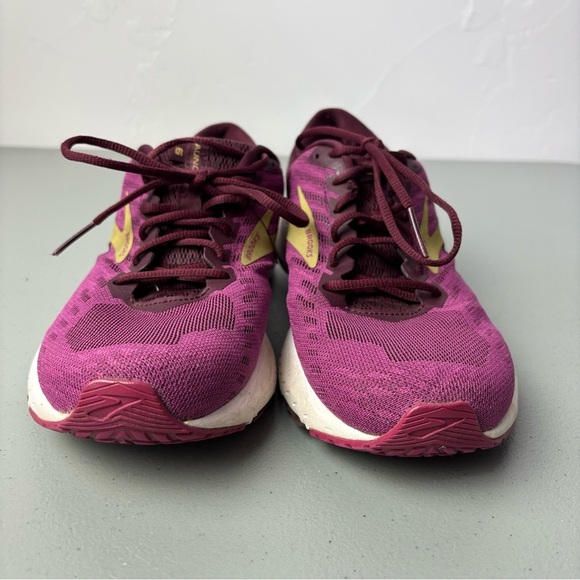 Brooks Launch 6 Women's Running Athletic Shoes Size 9 Fuschia Purple/Pink - Picture 2 of 10